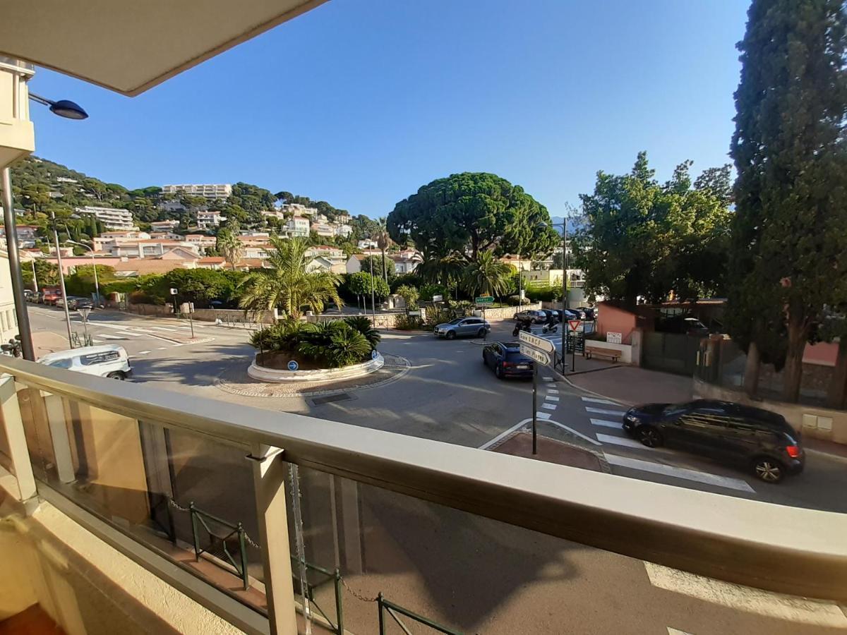 Joli Appartement Entre Menton Et Monaco Roquebrune-Cap-Martin Buitenkant foto
