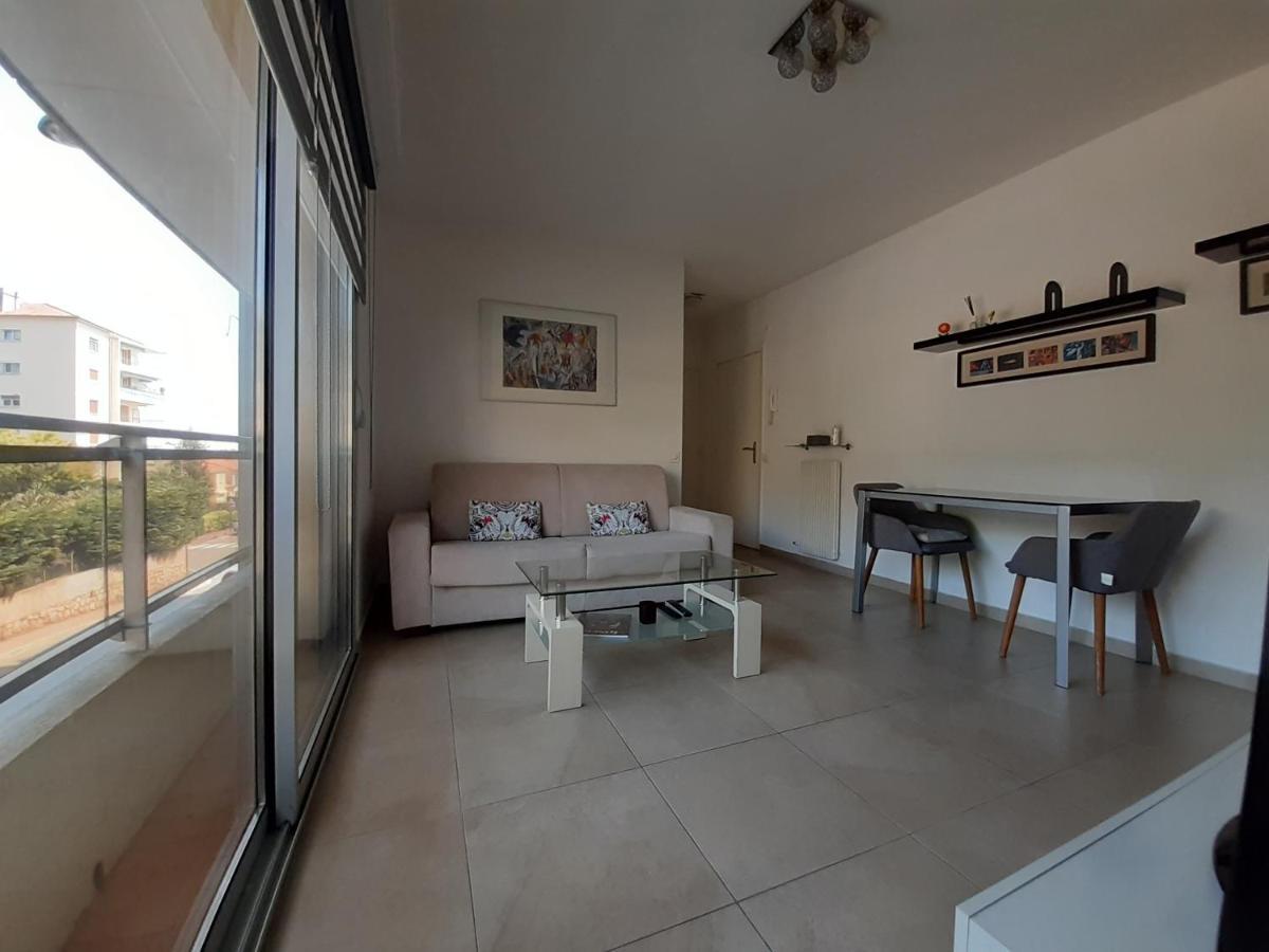 Joli Appartement Entre Menton Et Monaco Roquebrune-Cap-Martin Buitenkant foto