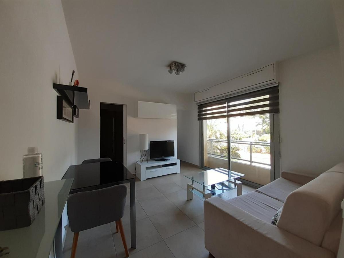 Joli Appartement Entre Menton Et Monaco Roquebrune-Cap-Martin Buitenkant foto